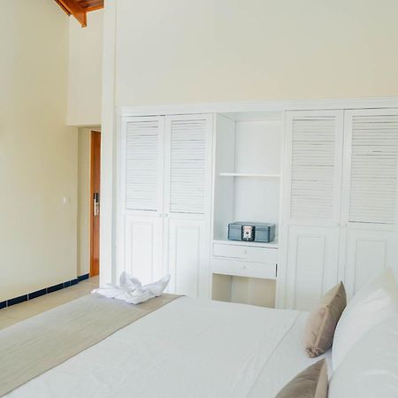 Playa Palmeras Beach Resort Cartagena Exterior photo